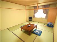 ●夜発バス 戸狩温泉スキー場 アルペンプラザ(2泊5日)1